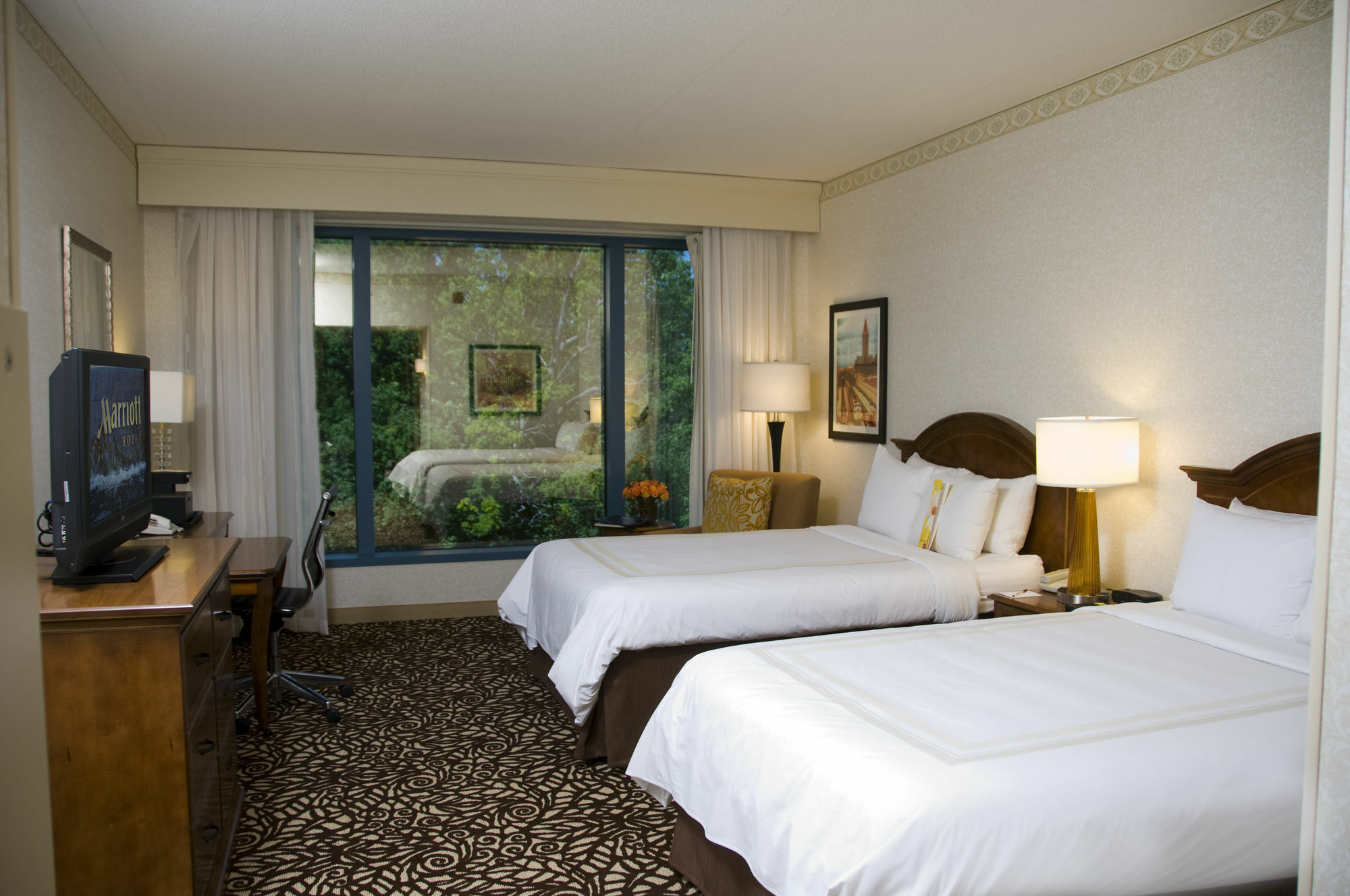 Milwaukee Marriott West Hotel Waukesha Exterior photo